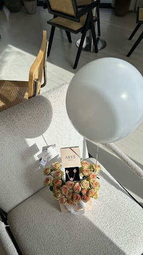 ARVÉ arrangement styled in Bahrain